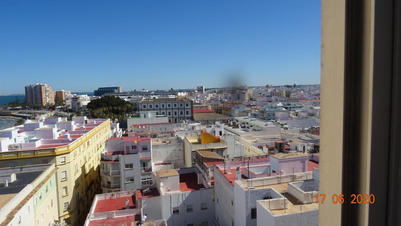 Apartamento Fenicia Con Aparcamiento Incluido Vistas Al Mar Cádis
